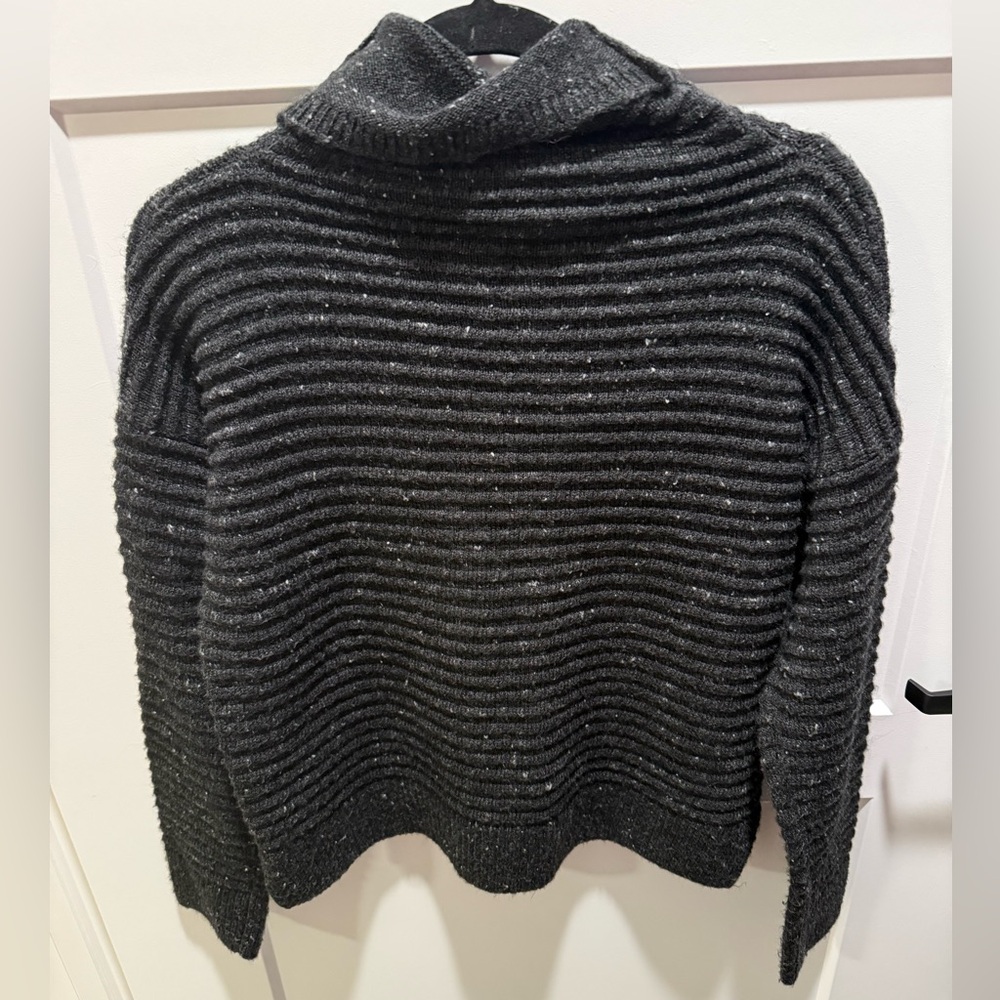 Madewell Ribbed Turtleneck Sweater Medium Black Oversized Cozy Knit Pullover - Picture 3 of 3